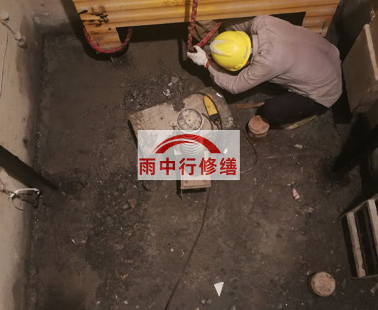 昌邑电梯井漏水抗渗防霉堵漏材料的施工方法